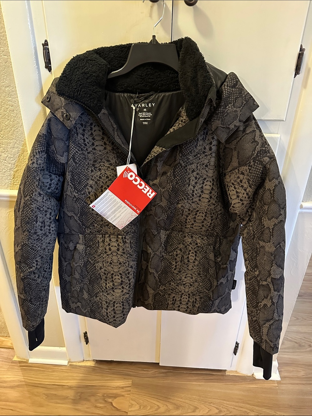 Varley  Black & Gray Snake-Print Puffer Jacket